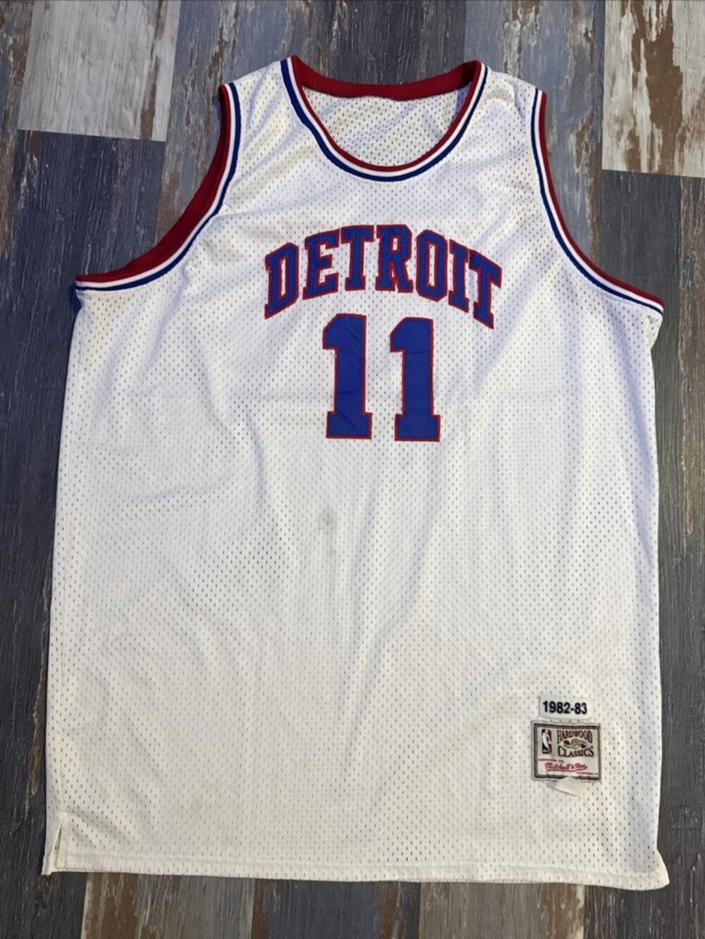 Detroit Pistons Isiah Thomas Hardwood Classics Jersey Mens 60 White 1982-83 NBA